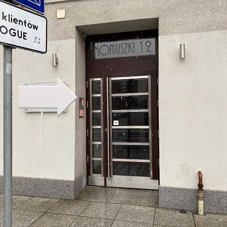 Apartamenty Centrum Zameldowanie 24H Kattowitz Exterior foto