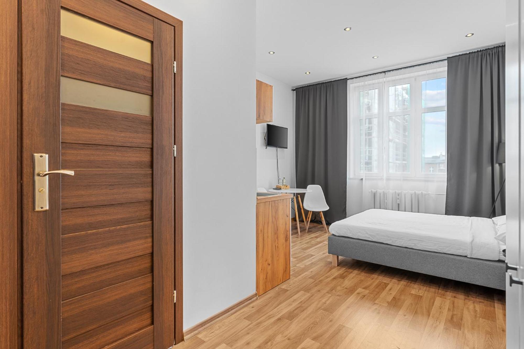 Apartamenty Centrum Zameldowanie 24H Kattowitz Exterior foto